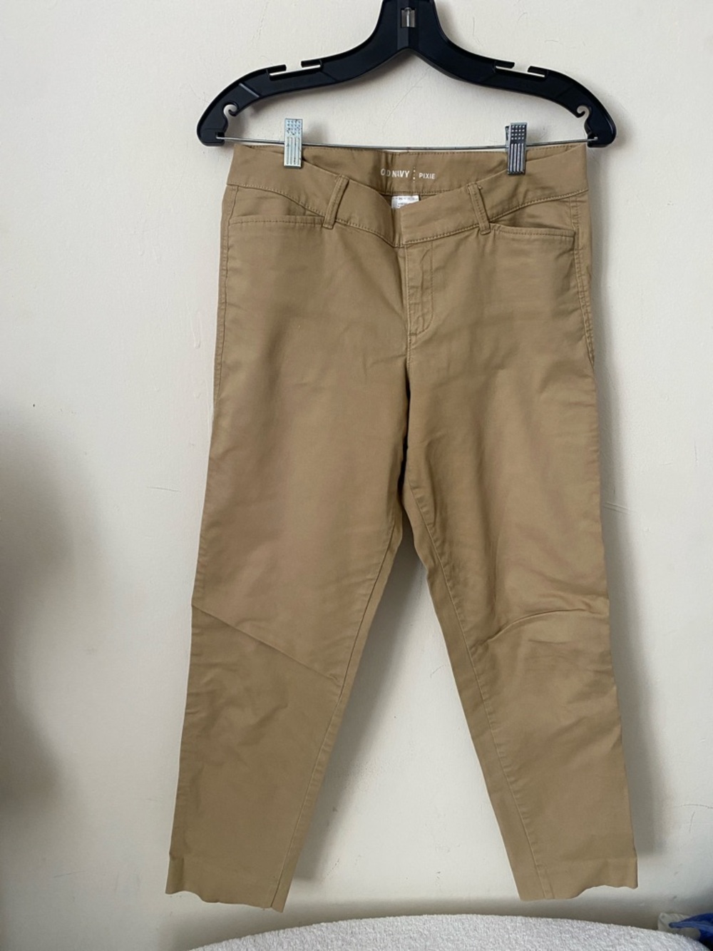 Old Navy pixie Tan Skinny Ankle Pants